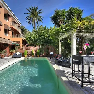 Hotel Anis